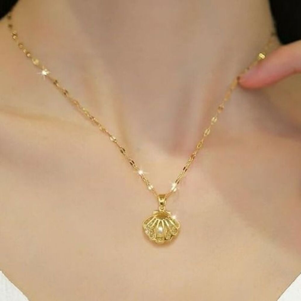 Nature Ocean Beach Themed 14K Gold Necklace for Women - Seashell - Picture 2 of 3